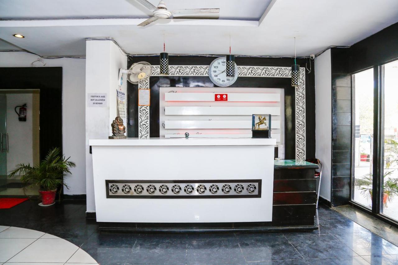 Oyo 35769 Hotel Rishabh Jhānsi Esterno foto
